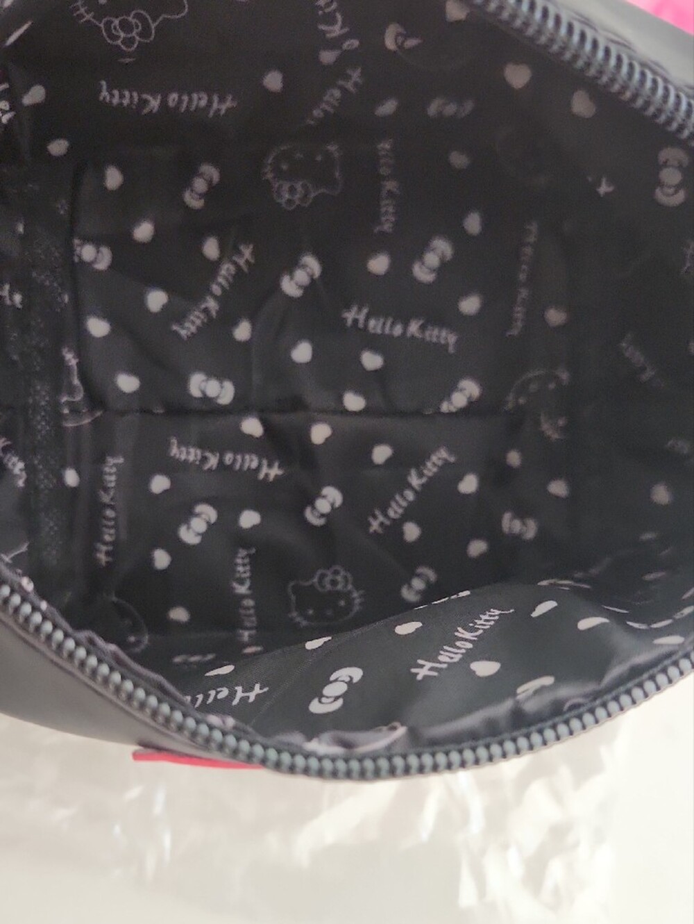 Hello Kitty Wrislet Or Cosmetic Bags..Pick Your Color! - Picture 5 of 6